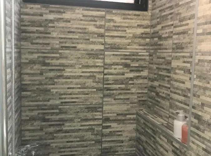 Apartamento Las Victorias/Libertad Luminoso Excelente Ubicacion